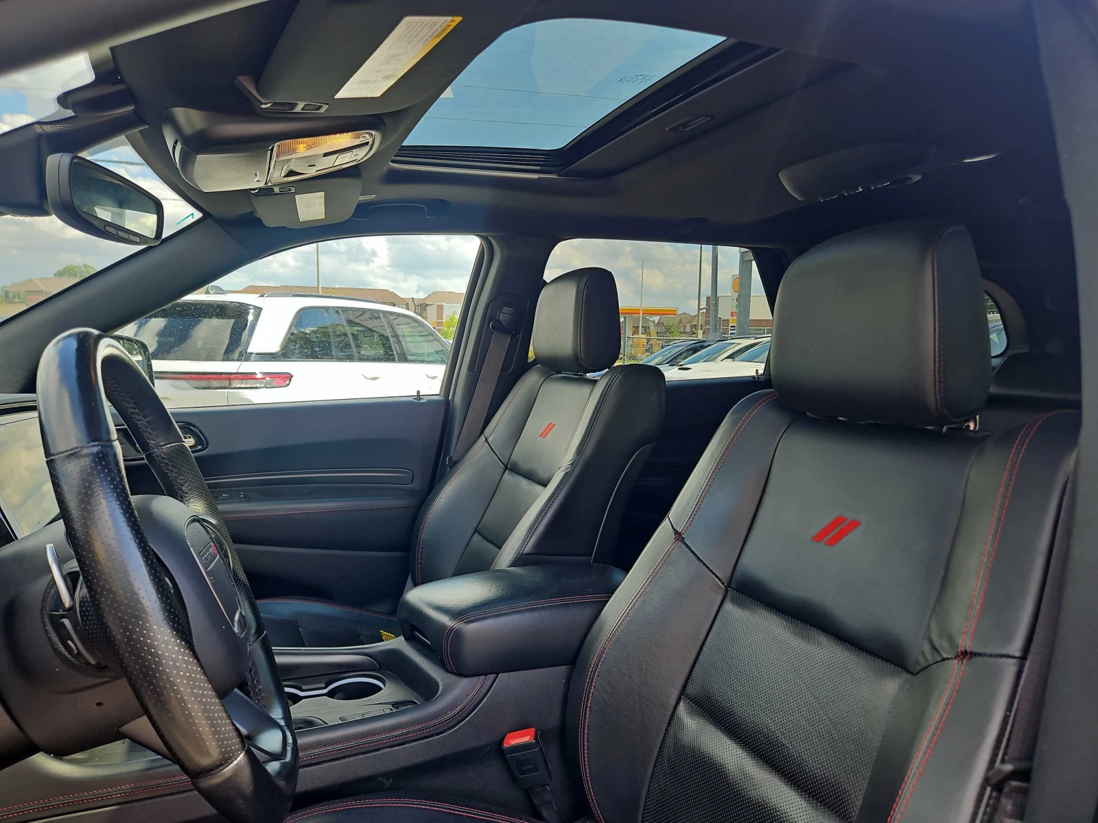 Dodge Durango * R/T AWD* CARFAX* АВТОКРЕДИТ БЕЗ ПЪРВОНАЧАЛНА ВНО, снимка 11 - Автомобили и джипове - 55887803