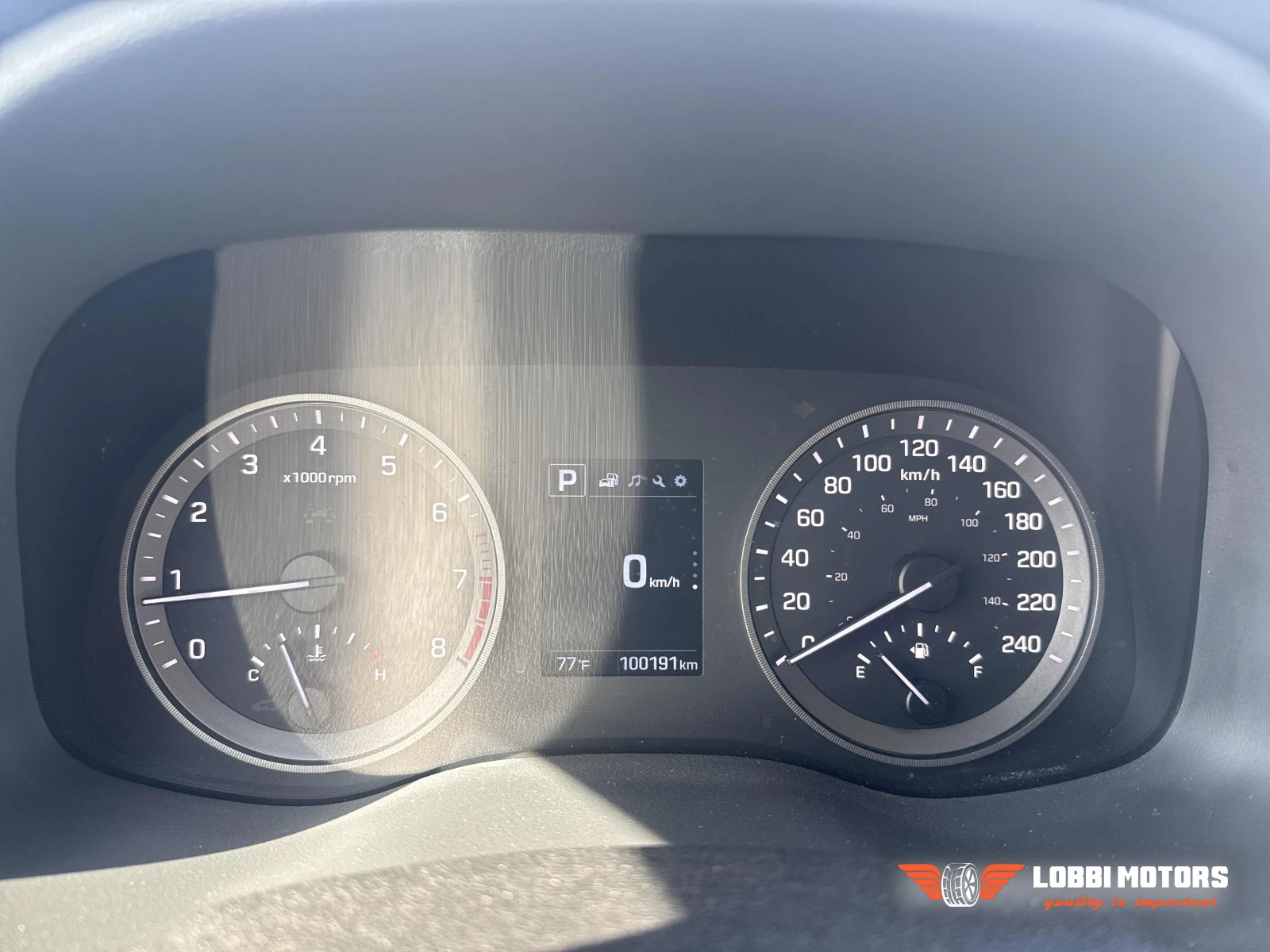 Hyundai Tucson, снимка 6 - Автомобили и джипове - 55955846