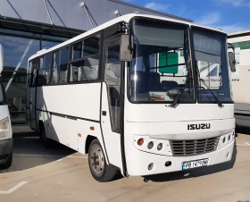  Isuzu Q-BUS 31