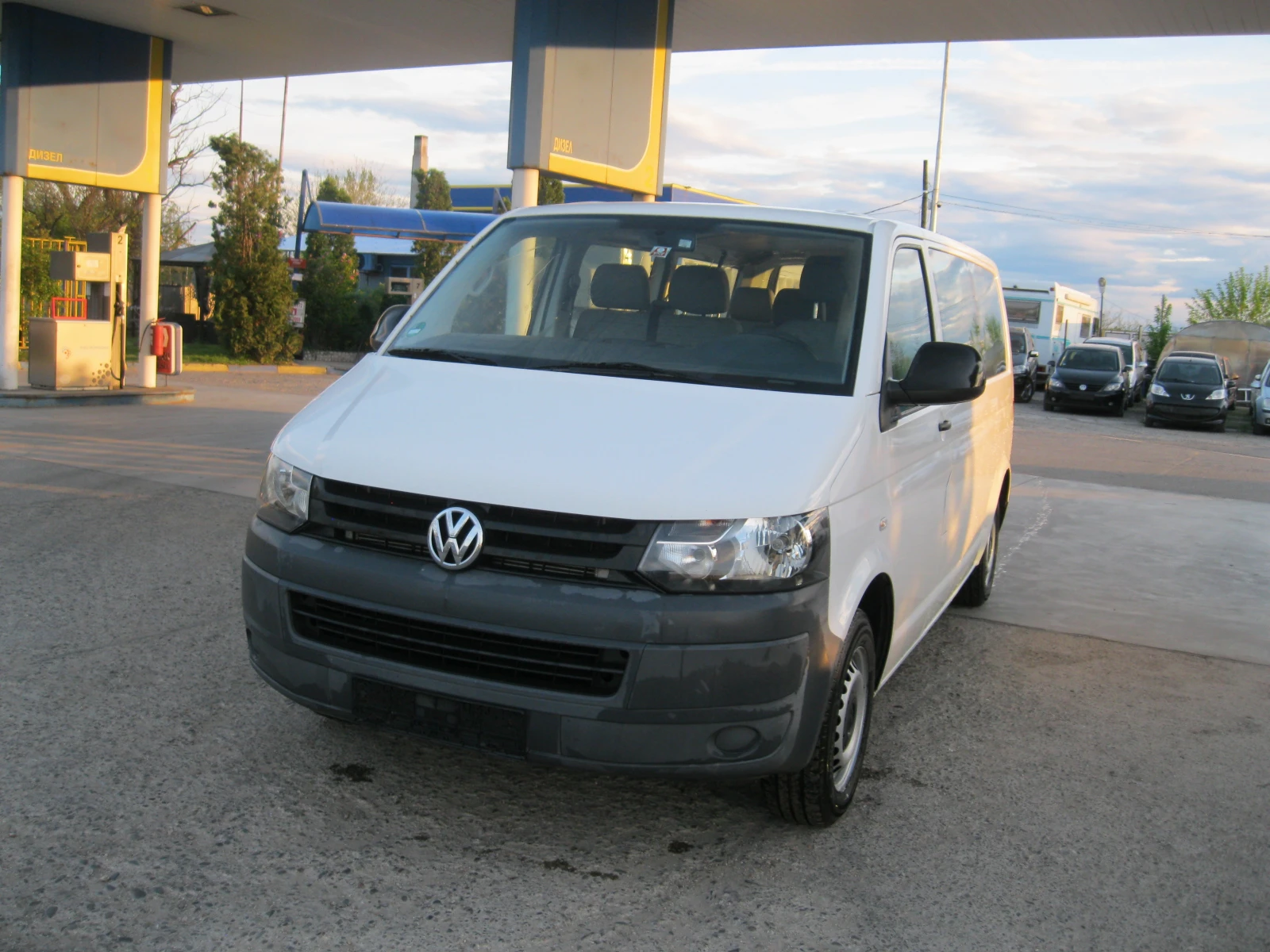 VW T5 LONG, снимка 2 - Бусове и автобуси - 54259316