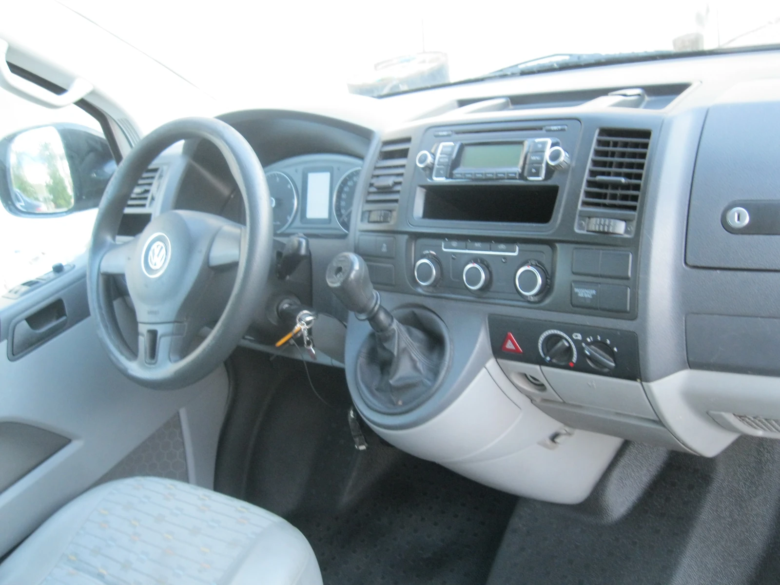 VW T5 LONG, снимка 14 - Бусове и автобуси - 54259316