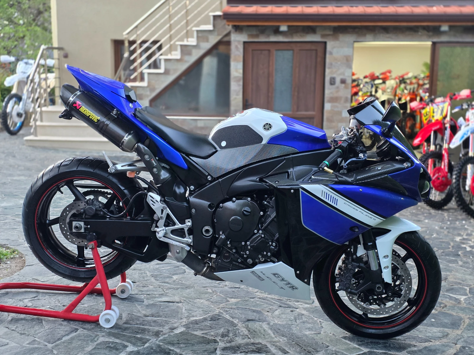 Yamaha YZF-R1 💥ЛИЗИНГ💥, снимка 3 - Мотоциклети и мототехника - 54326349