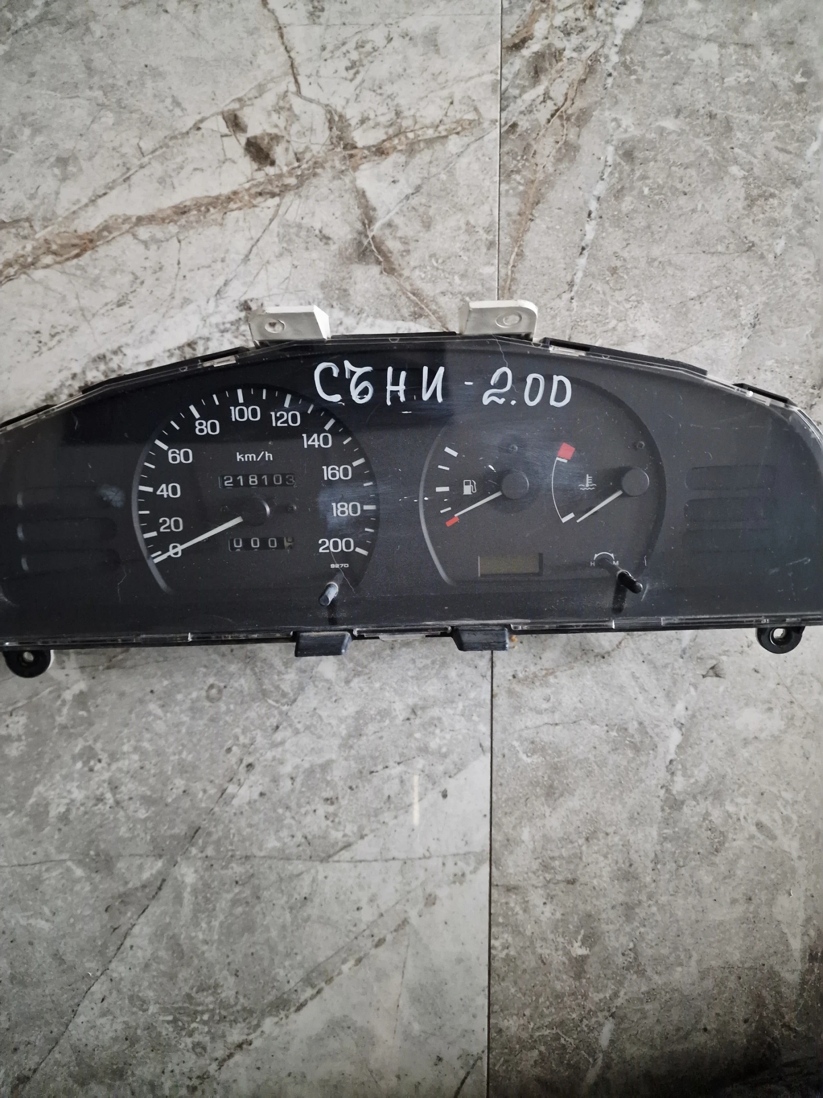 2481285Y00 километраж за NISSAN SUNNY 2.0D