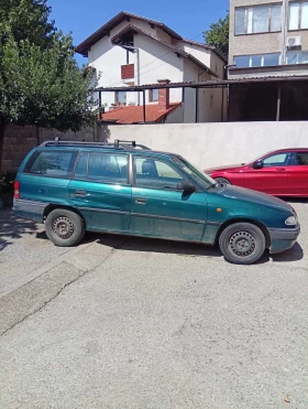 Opel Astra, снимка 2