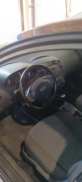Kia Ceed Бензин, снимка 4