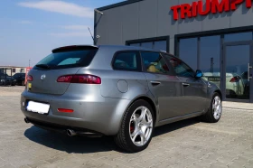 Alfa Romeo 159 sportwagon 2.4 JTDm* подгреви* Dynamic фарове* АВТОКРЕДИТ* , снимка 5