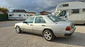 Mercedes-Benz 124 E200 , снимка 4