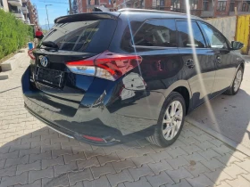 Toyota Auris Hybrid, снимка 16