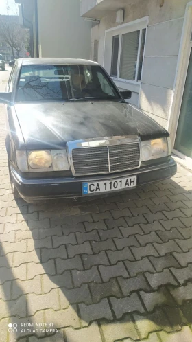 Mercedes-Benz E 200, снимка 1