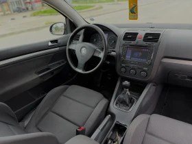 VW Golf - 2500 € / 4889.57 лв. - 48883305 6