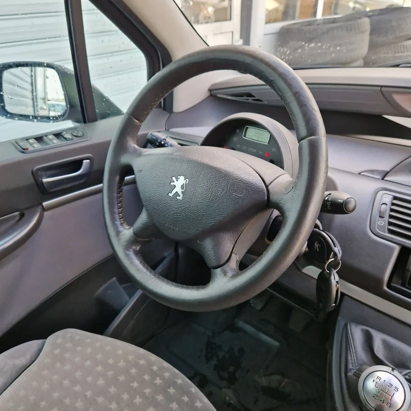 Peugeot 807 2.2HDI 7 места, снимка 13 - Автомобили и джипове - 47266159