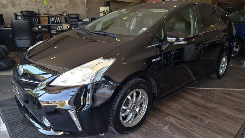 Toyota Prius Hybrid  7 -местен, снимка 1 - Автомобили и джипове - 47507263