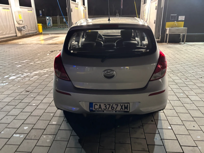 Hyundai I20 1.25, снимка 5 - Автомобили и джипове - 48196406