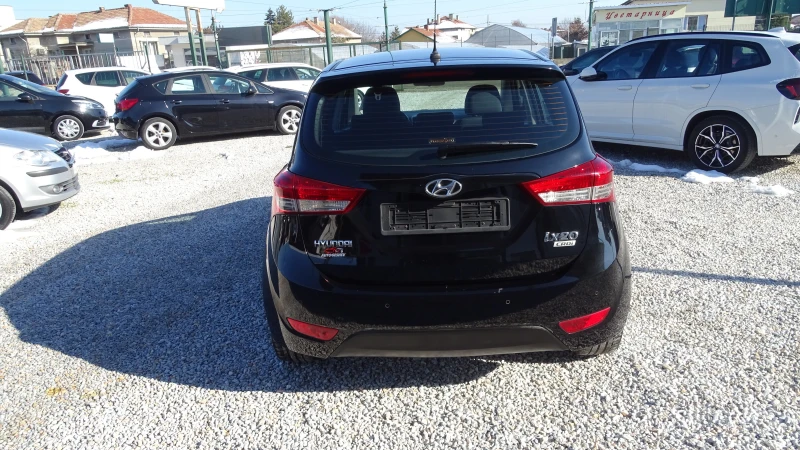 Hyundai Ix20 1.4CRDi, снимка 4 - Автомобили и джипове - 48715570