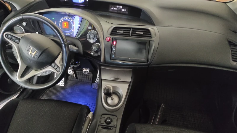 Honda Civic, снимка 5 - Автомобили и джипове - 50524779