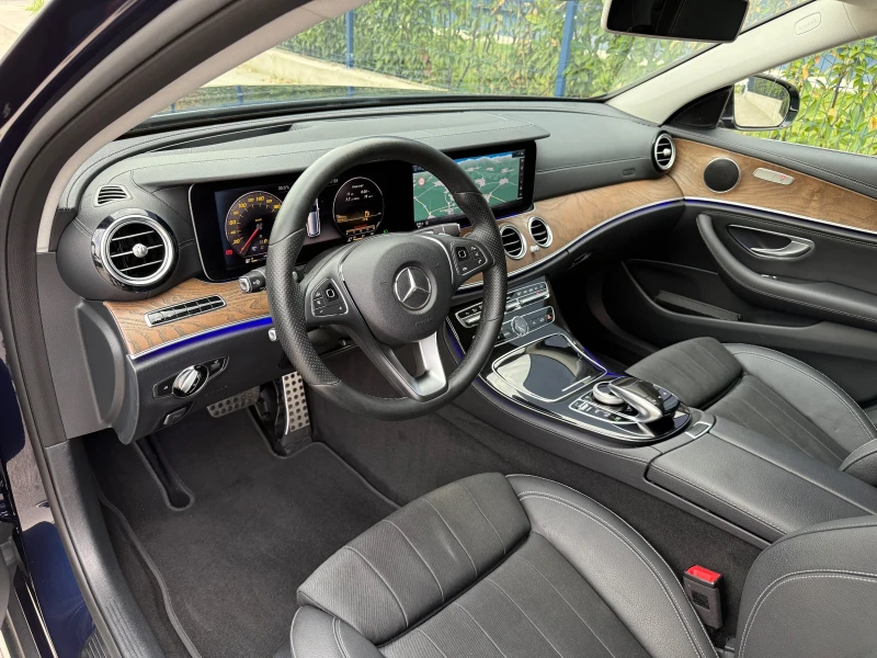 Mercedes-Benz E 220 ALL-TERRAIN/DIGITAL/4MATIC/HEAD-UP/ПОДГРЕВ/ИСТОРИЯ, снимка 5 - Автомобили и джипове - 51909837
