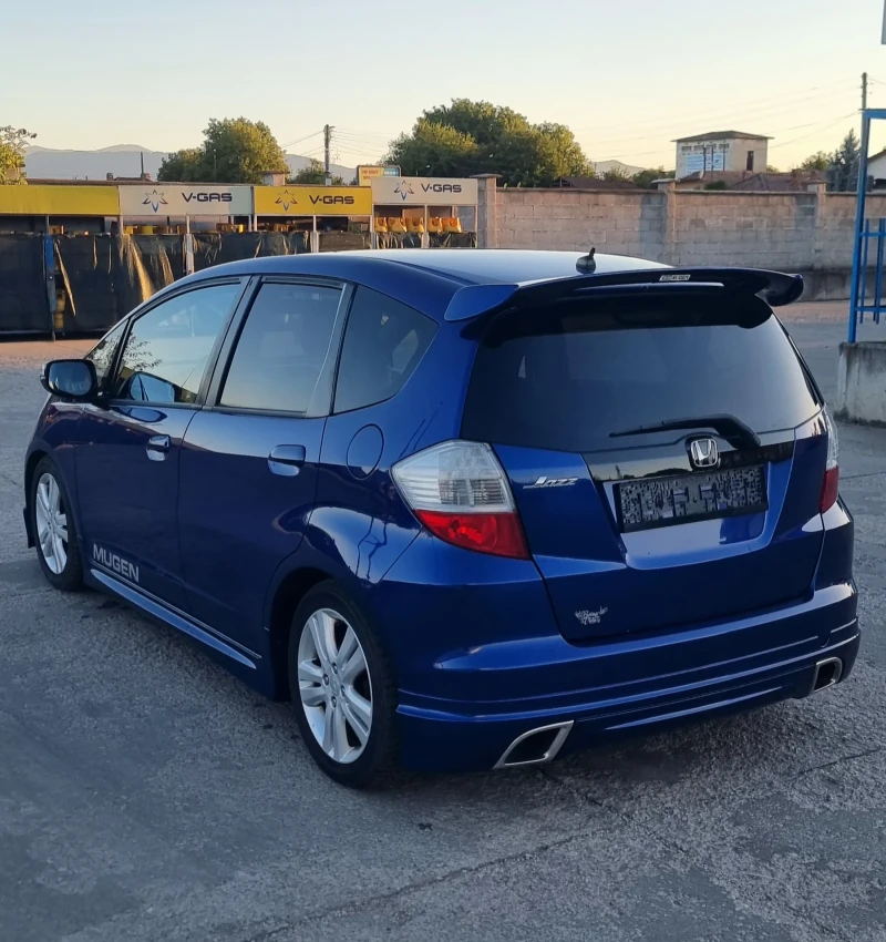 Honda Jazz 1.4i 99к.с. Face-lift  Швейцария , снимка 7 - Автомобили и джипове - 51603339