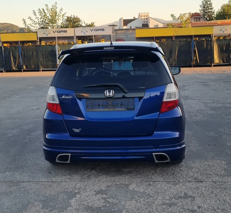 Honda Jazz 1.4i 99к.с. Face-lift  Швейцария , снимка 6 - Автомобили и джипове - 51603339