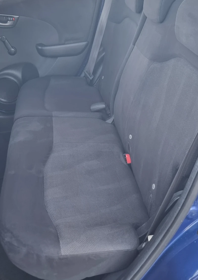 Honda Jazz 1.4i 99к.с. Face-lift  Швейцария , снимка 12 - Автомобили и джипове - 51603339