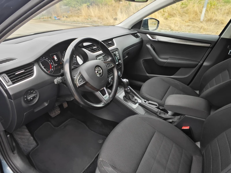 Skoda Octavia SCOUT 2.0TDI/4х4/6DSG, снимка 9 - Автомобили и джипове - 51992408