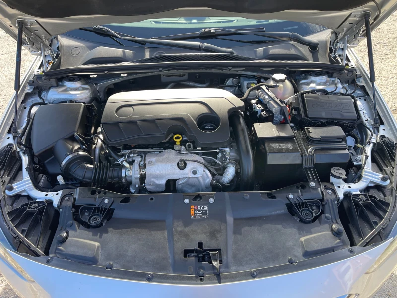 Opel Insignia SPORTS TOURER/NAVI/FULL/УНИКАТ, снимка 17 - Автомобили и джипове - 52120310