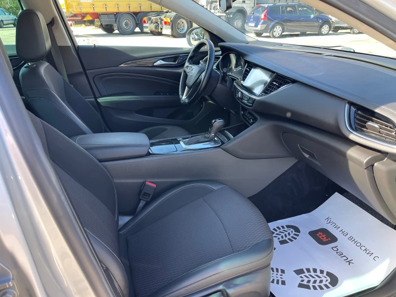 Opel Insignia SPORTS TOURER/NAVI/FULL/УНИКАТ, снимка 15 - Автомобили и джипове - 52120310