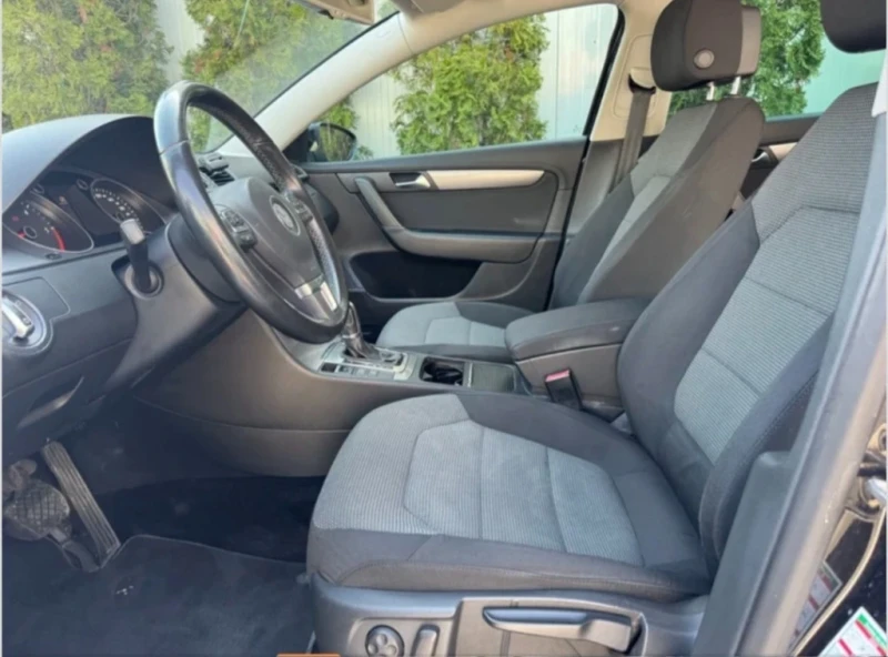 VW Passat Variant 2.0 TDI, снимка 3 - Автомобили и джипове - 52594302