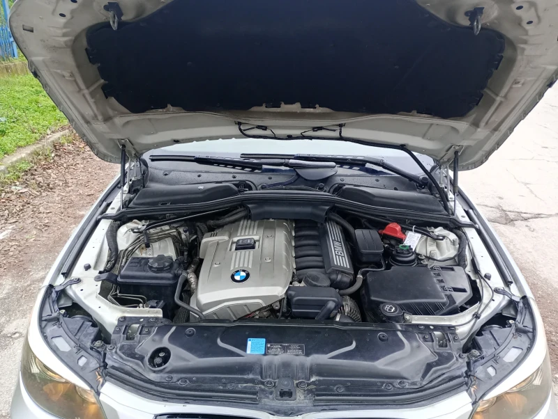 BMW 523 523i, снимка 7 - Автомобили и джипове - 52680006