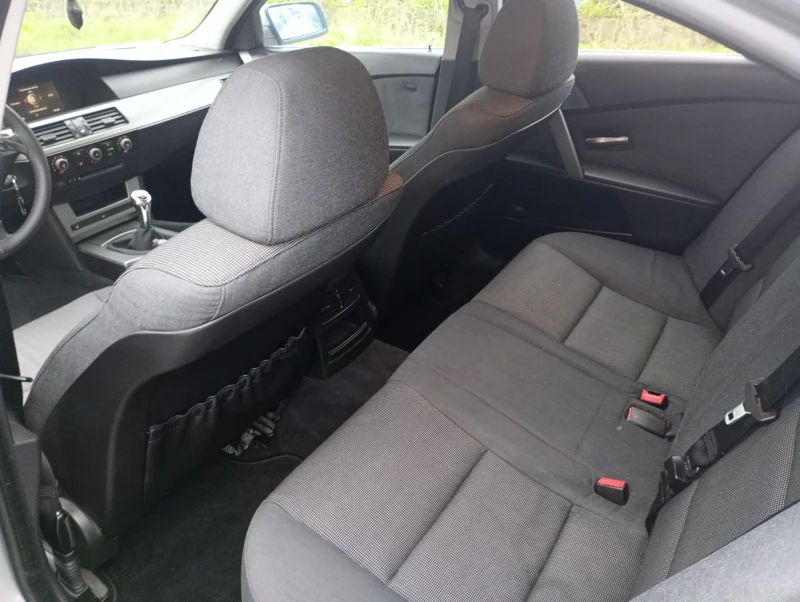 BMW 523 523i, снимка 11 - Автомобили и джипове - 52680006