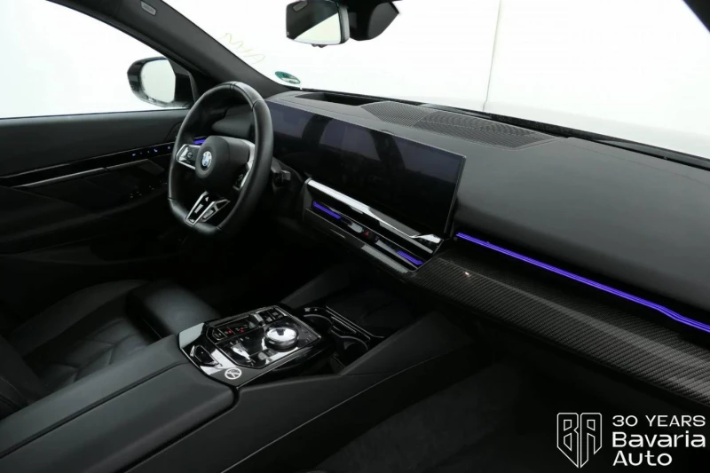 BMW 520 d xDrive Touring M Sport Paket Steptronic, снимка 7 - Автомобили и джипове - 52727301