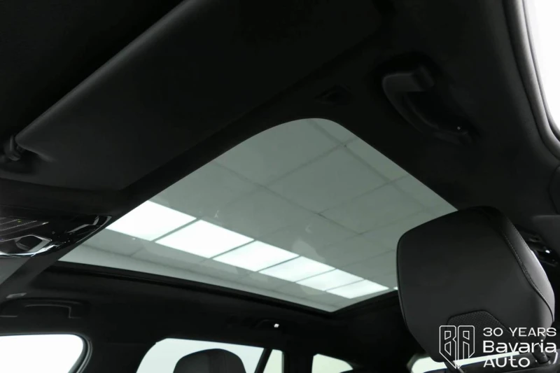 BMW 520 d xDrive Touring M Sport Paket Steptronic, снимка 9 - Автомобили и джипове - 52727301