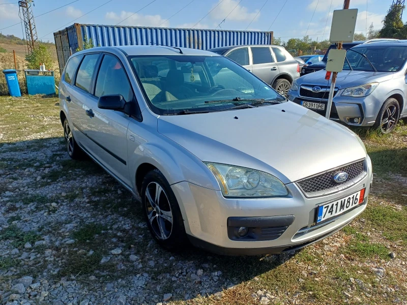 Ford Focus 1.8, снимка 3 - Автомобили и джипове - 52888119