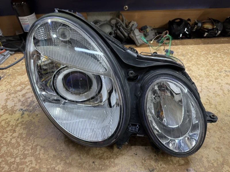 Mercedes-Benz E 320 3.2 CDI, снимка 5 - Автомобили и джипове - 53026039