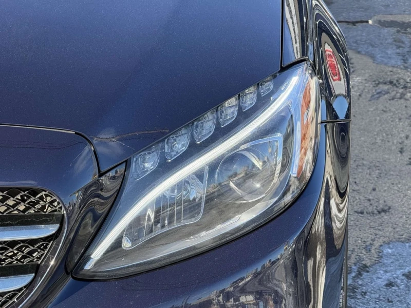 Mercedes-Benz C 300 * CARFAX * ЦЕНА ДО БГ, снимка 3 - Автомобили и джипове - 53152805