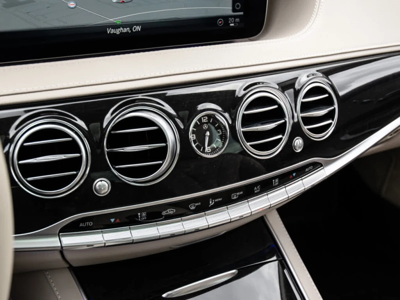 Mercedes-Benz S 560 4MATIC * АвтоКредит* (ЦЕНА ДО БГ), снимка 14 - Автомобили и джипове - 53448375