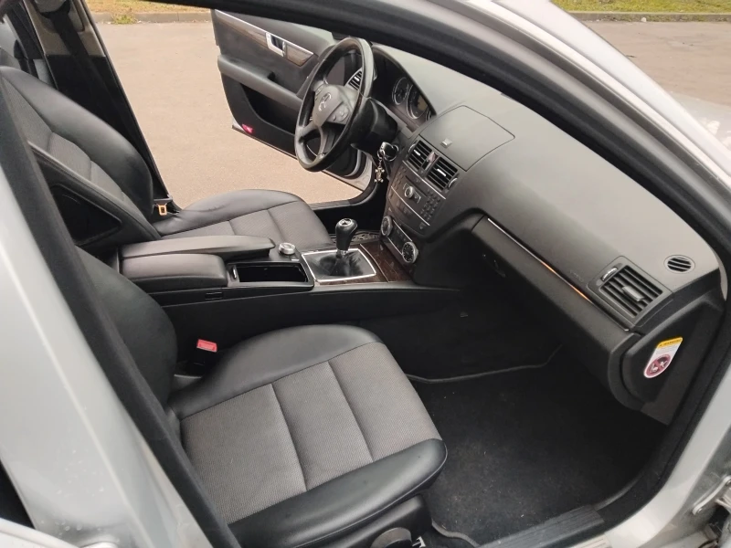 Mercedes-Benz C 180 W204 газ/бензин 156 коня, снимка 10 - Автомобили и джипове - 53482187