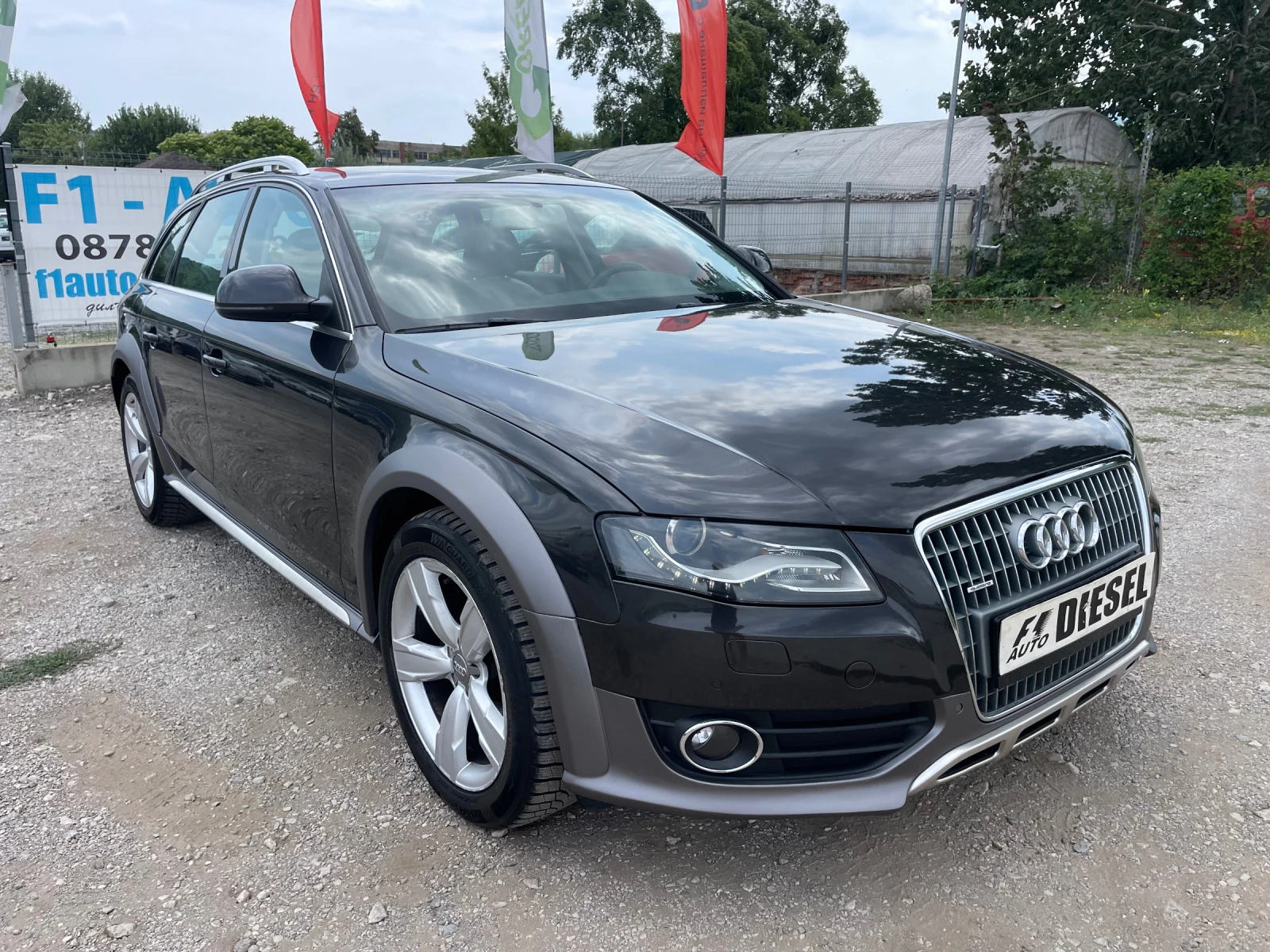 Audi A4 Allroad 3.0TDI-4x4-PANORAMA-ITALiA - изображение 3