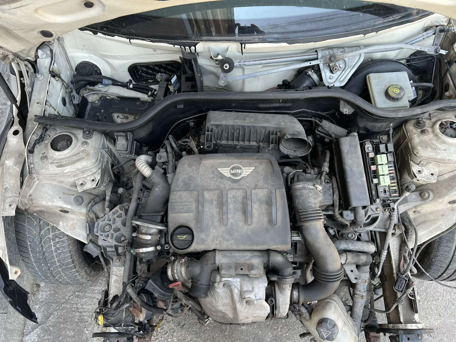 Mini Cooper 1.6d - изображение 7