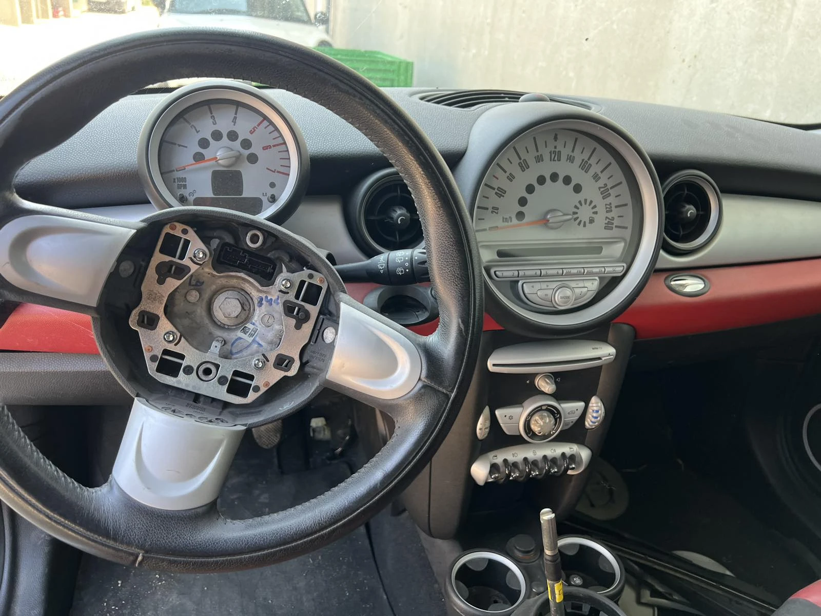 Mini Cooper 1.6d - изображение 6