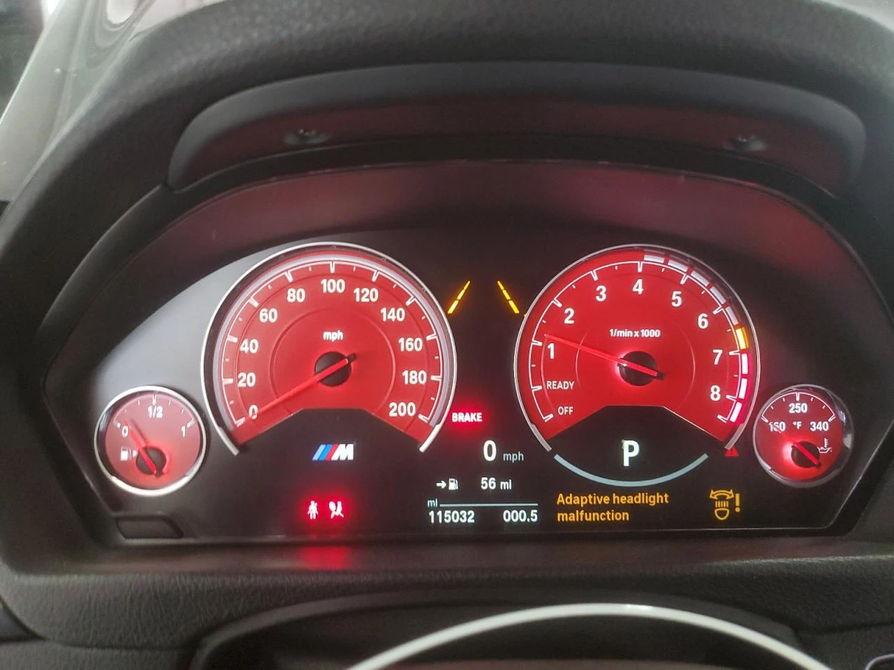 BMW M4 Carbon* Harman* ПОДГРЕВИ - изображение 9