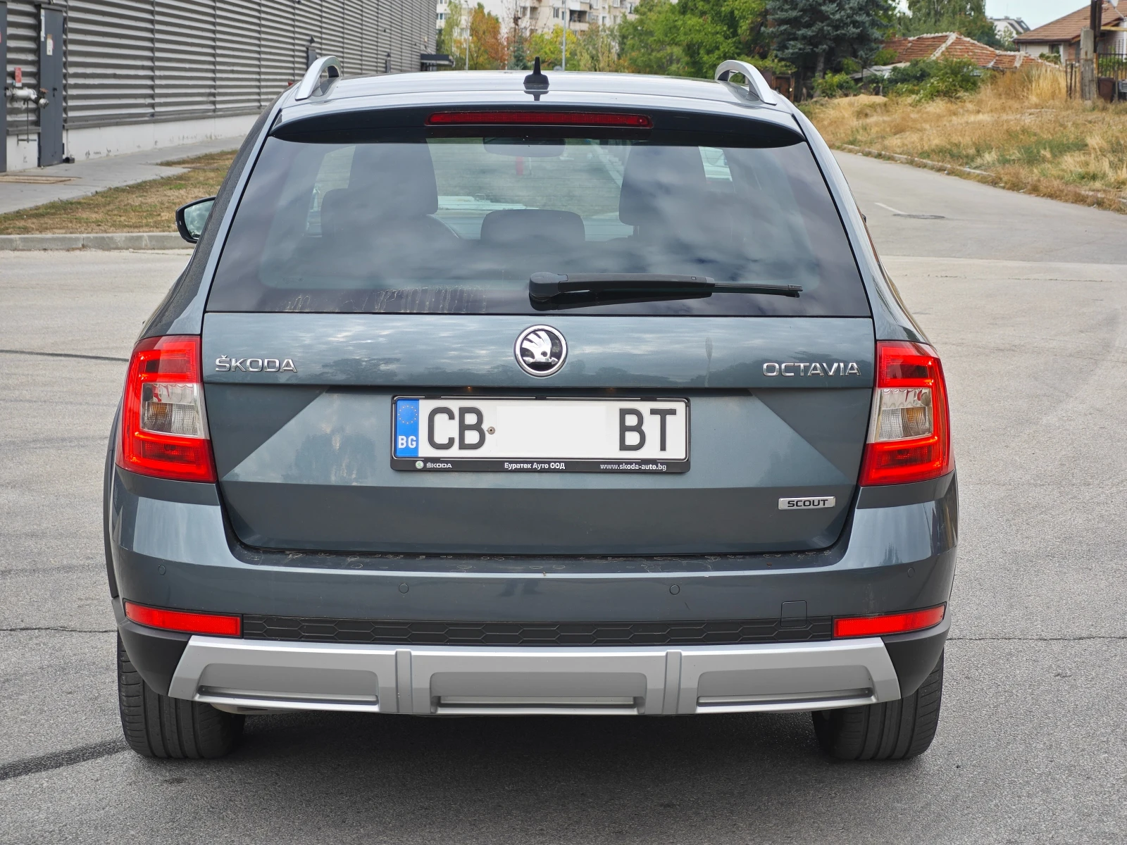 Skoda Octavia SCOUT 2.0TDI/4х4/6DSG - изображение 6