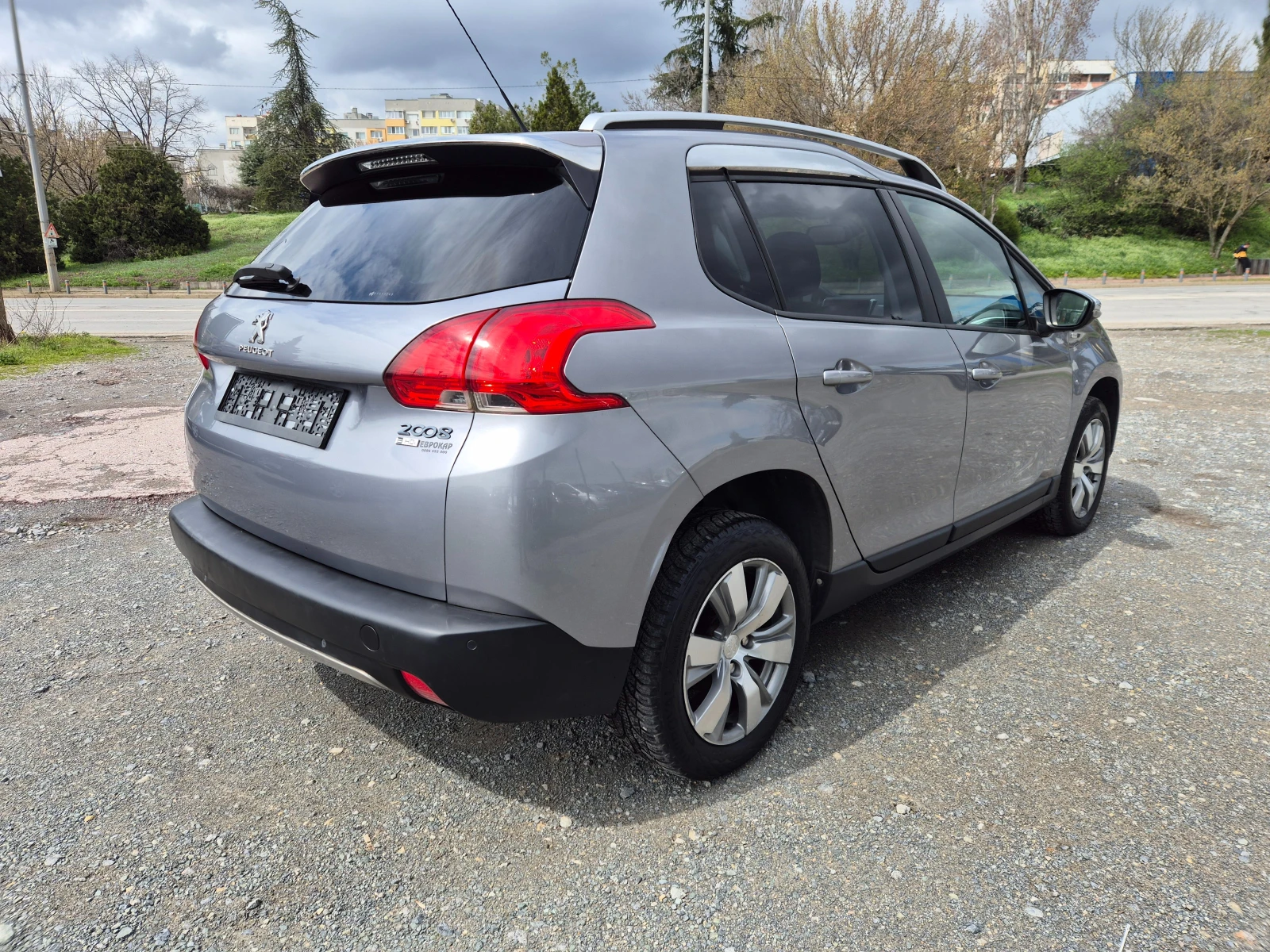 Peugeot 2008 1.6 HDI 93k.c, снимка 5 - Автомобили и джипове - 53112072