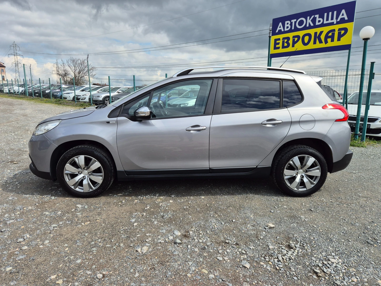 Peugeot 2008 1.6 HDI 93k.c, снимка 2 - Автомобили и джипове - 53112072