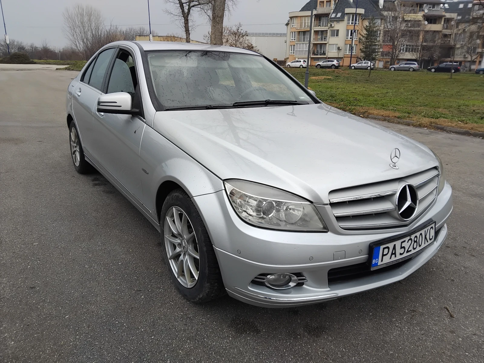 Mercedes-Benz C 180 W204 газ/бензин 156 коня - изображение 3
