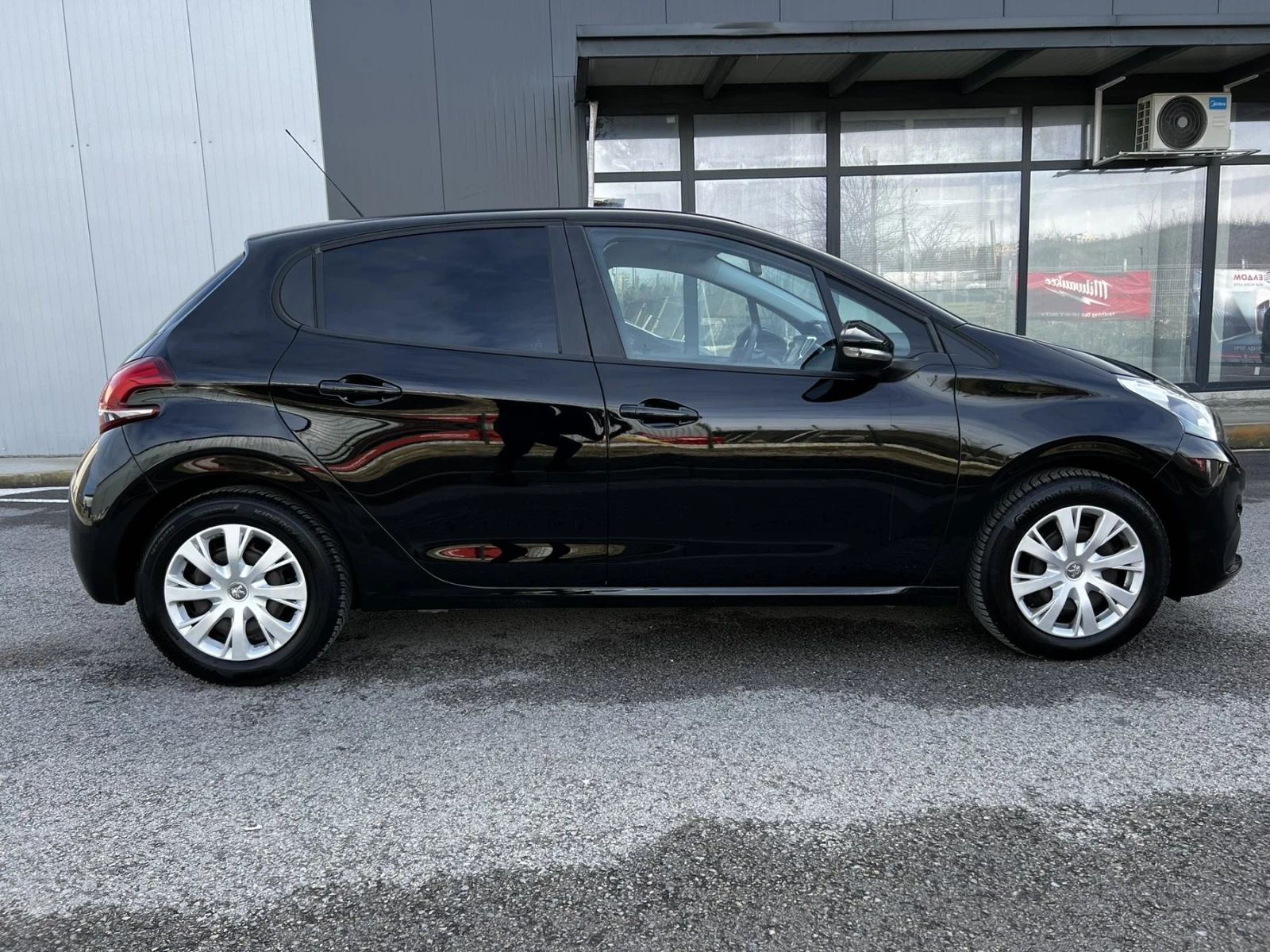 Peugeot 208 | Mobile.bg � ����������� 5