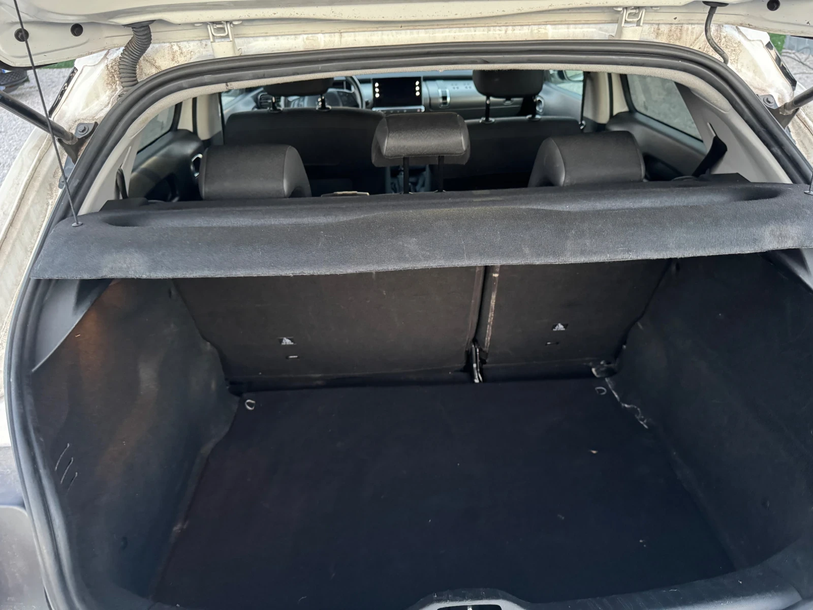 Citroen C4 Cactus 1.5BlueHDI / KEYLESS / МЪРТВА ЗОНА / НАВИ / , снимка 11 - Автомобили и джипове - 53843875