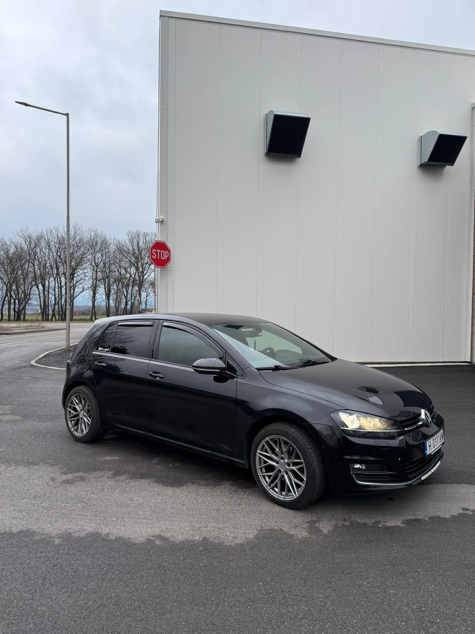 VW Golf, снимка 2 - Автомобили и джипове - 53938332