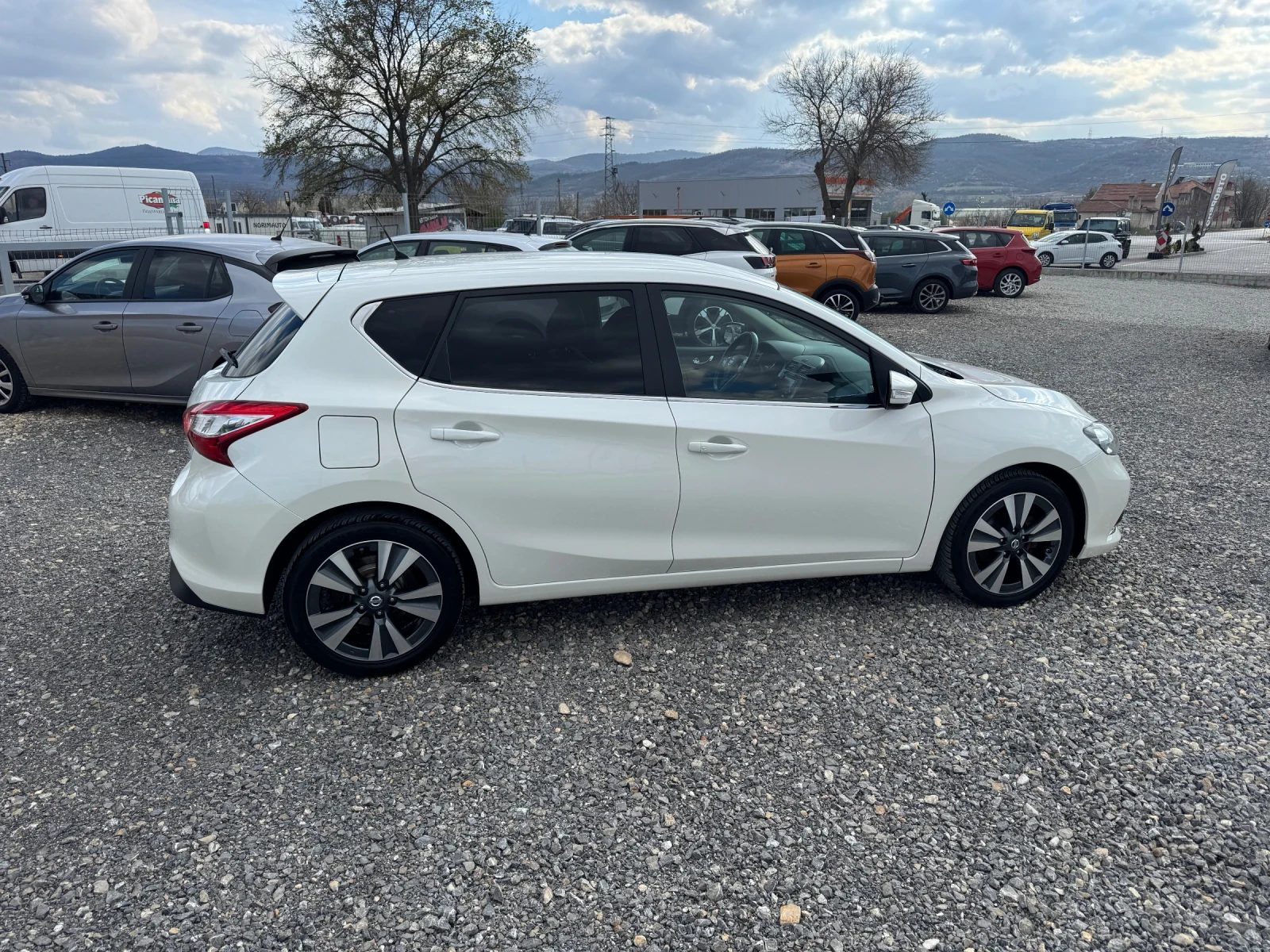 Nissan Pulsar 1.5DCI * NAVI* CAMERA* , снимка 6 - Автомобили и джипове - 53989237