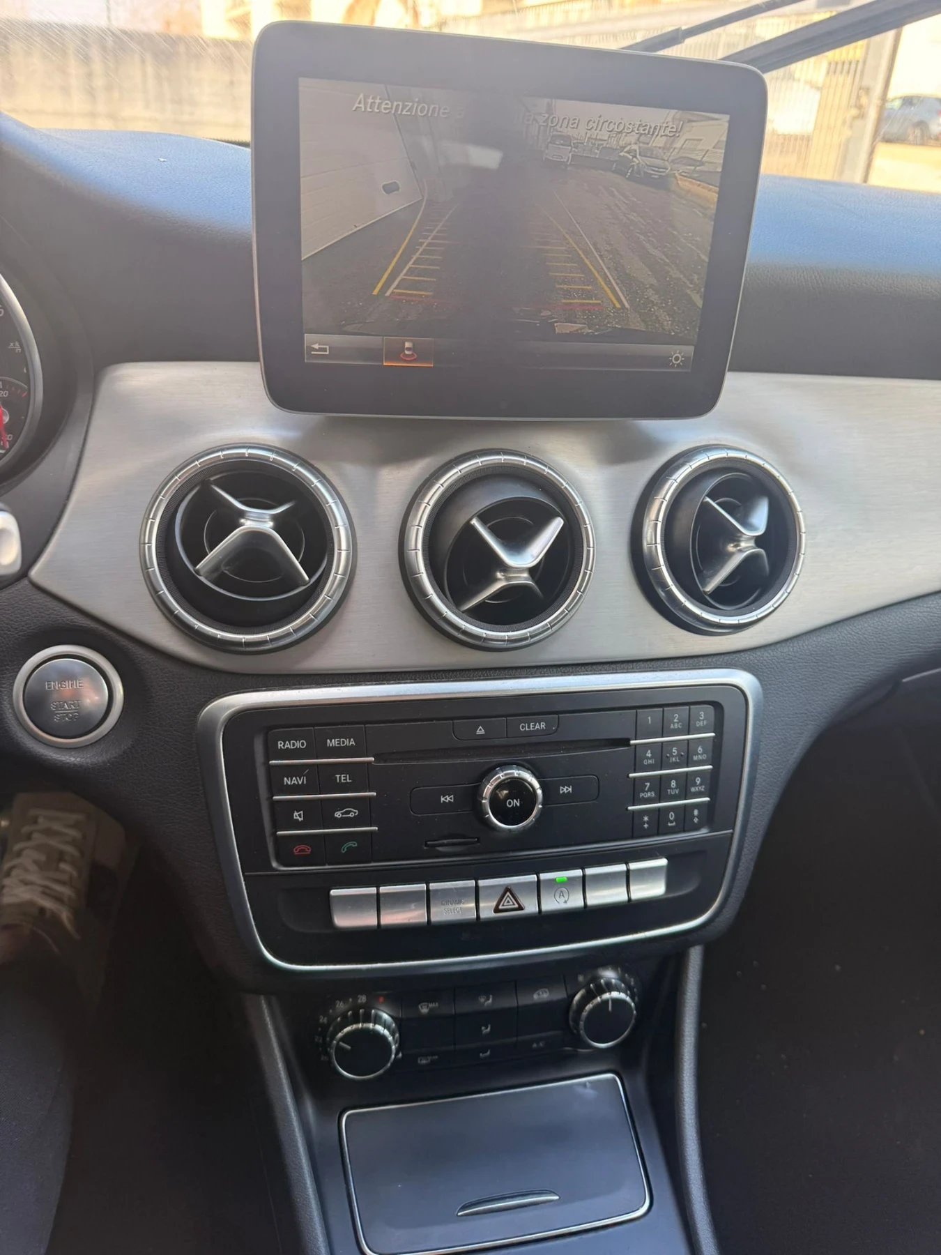 Mercedes-Benz CLA 220 4Matic Automatic Premium, снимка 5 - Автомобили и джипове - 54118698