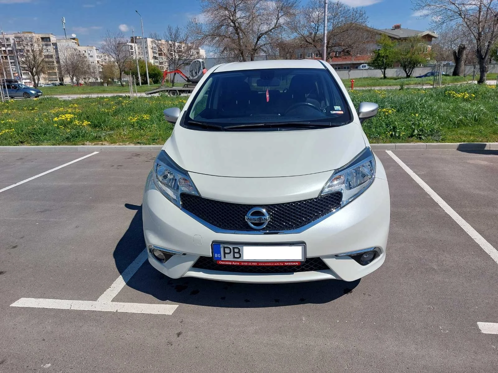 Nissan Note N-TEC, снимка 3 - Автомобили и джипове - 54310072